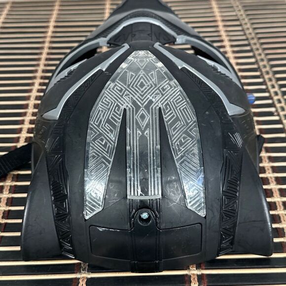 Marvel Avengers Black Panther Vibranium Power FX Light Up Mask Cosplay Costume. - Picture 3 of 9